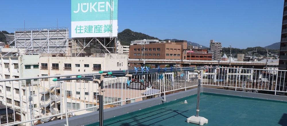 RED HELMET HOUSE&SPORTS BAR HIROSHIMA 広島