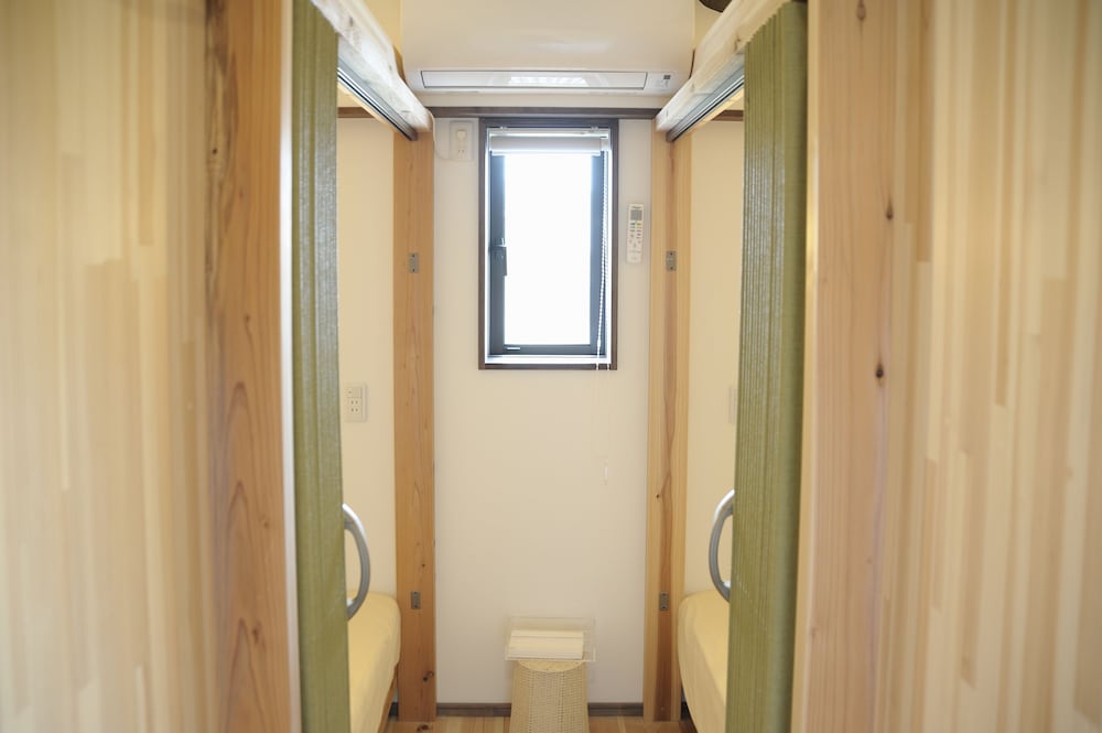 ゲストハウス くすの木 広島