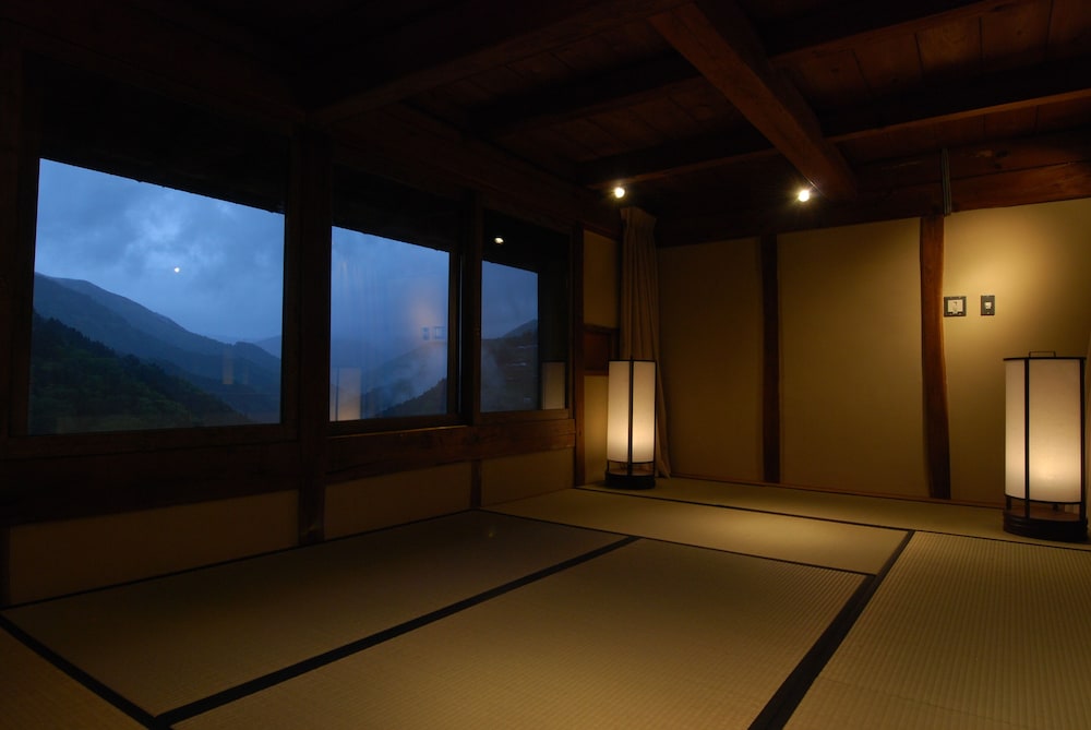 桃源郷祖谷の山里 徳島