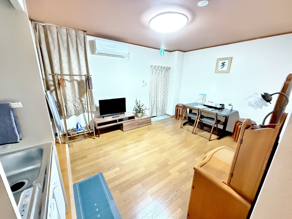 プチ ホテル 017 徳島