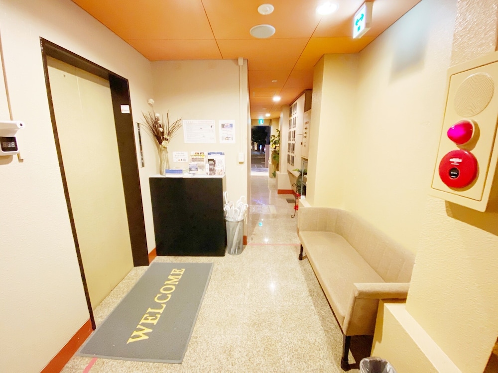 プチ ホテル 017 徳島