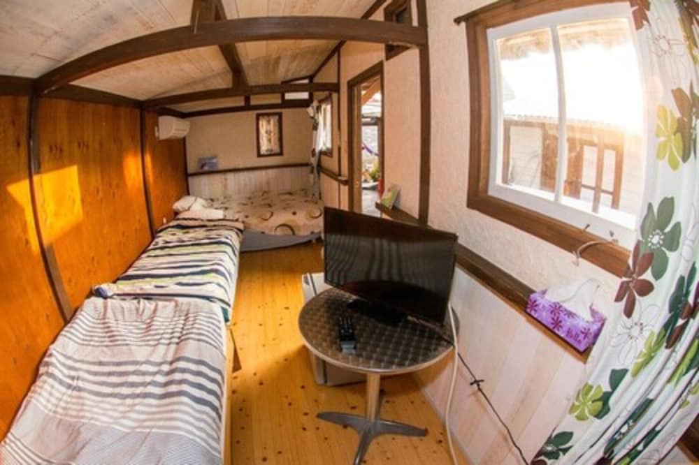 波流月ゲストハウス IN NASA 徳島