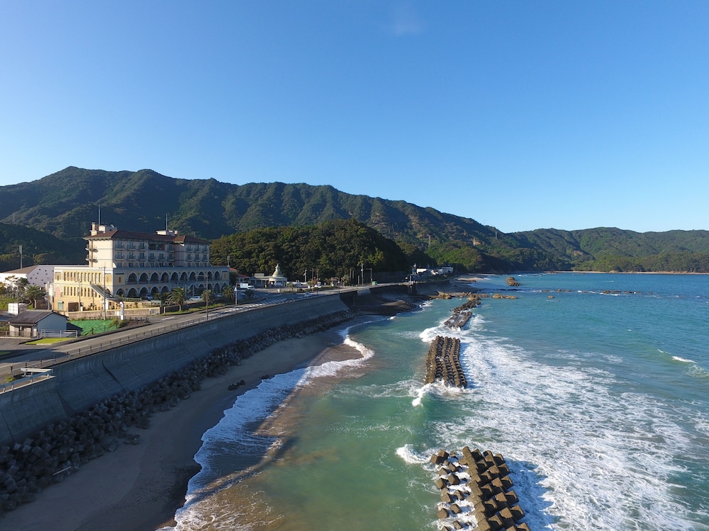 ホテル リビエラししくい 徳島