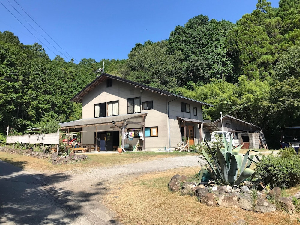 ルロ クラシックガーデン 徳島