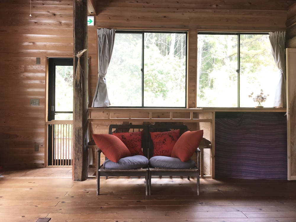 ルロ クラシックガーデン 徳島