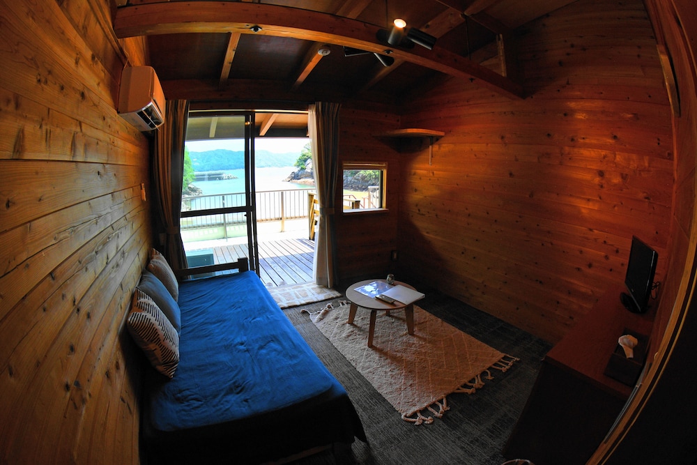 ペンションししくい 徳島