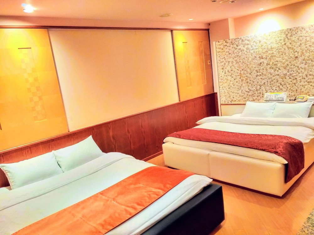 ホテル TIKI 徳島