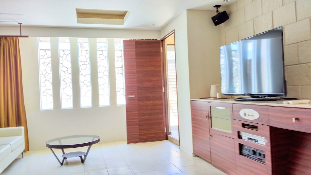 ホテル TIKI 徳島