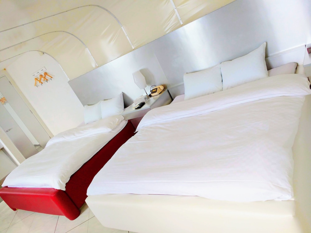 ホテル TIKI 徳島