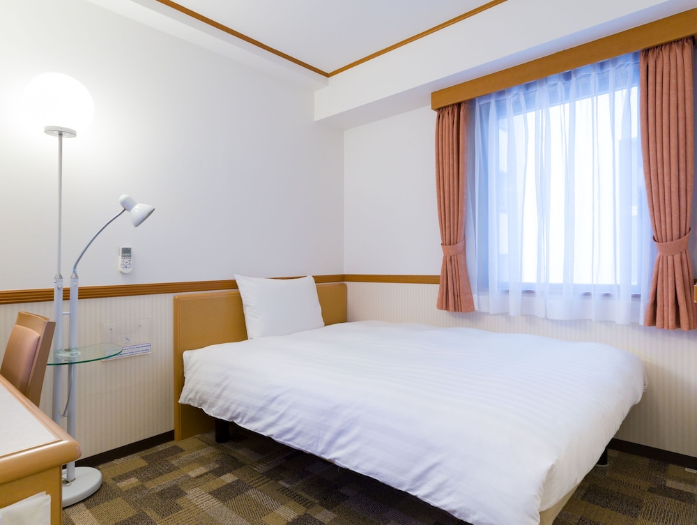 東横 INN 徳島駅眉山口 徳島