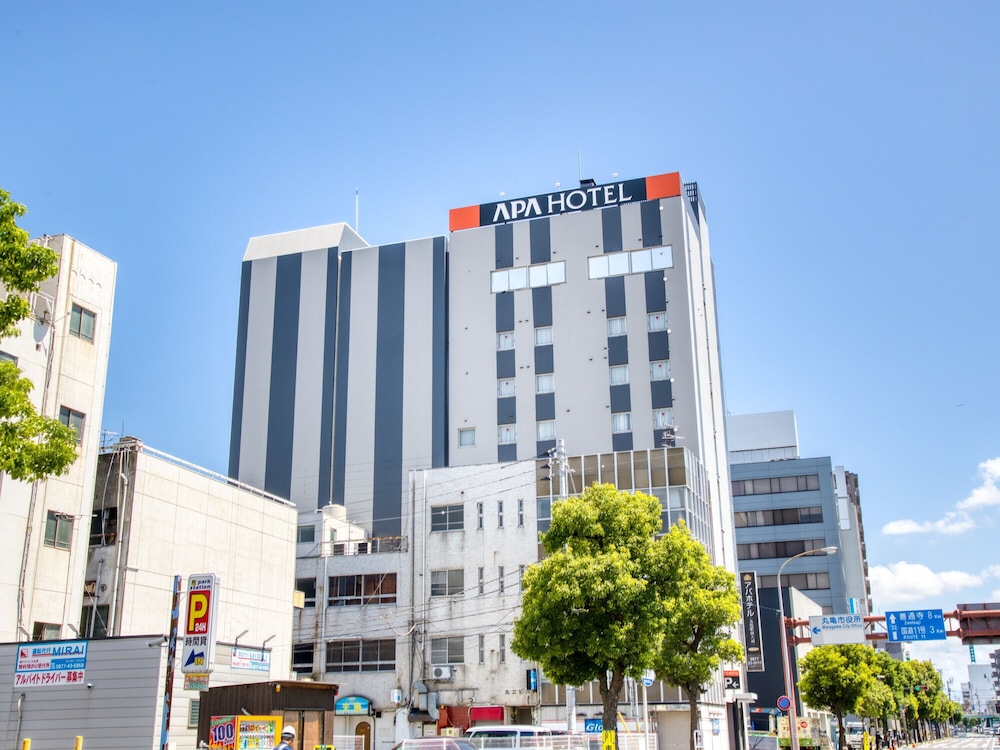 アパホテル〈丸亀駅前大通〉 高松