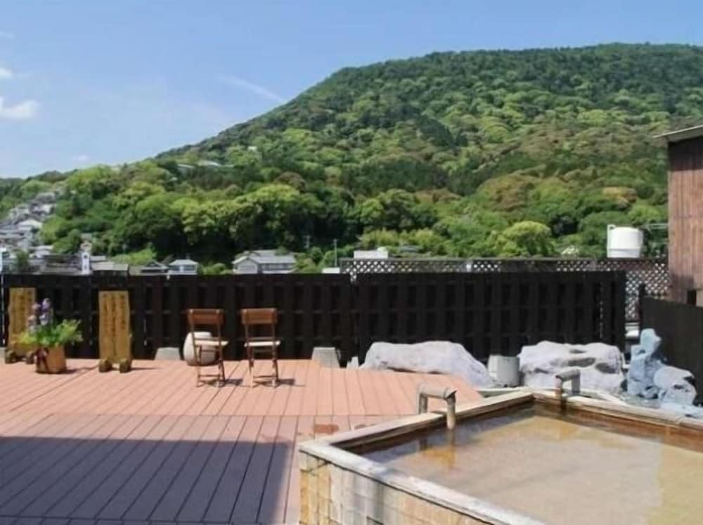 こんぴら温泉湯元八千代 高松