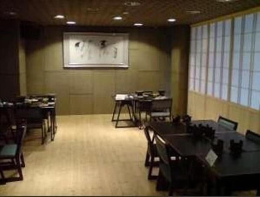 こんぴら温泉湯元八千代 高松