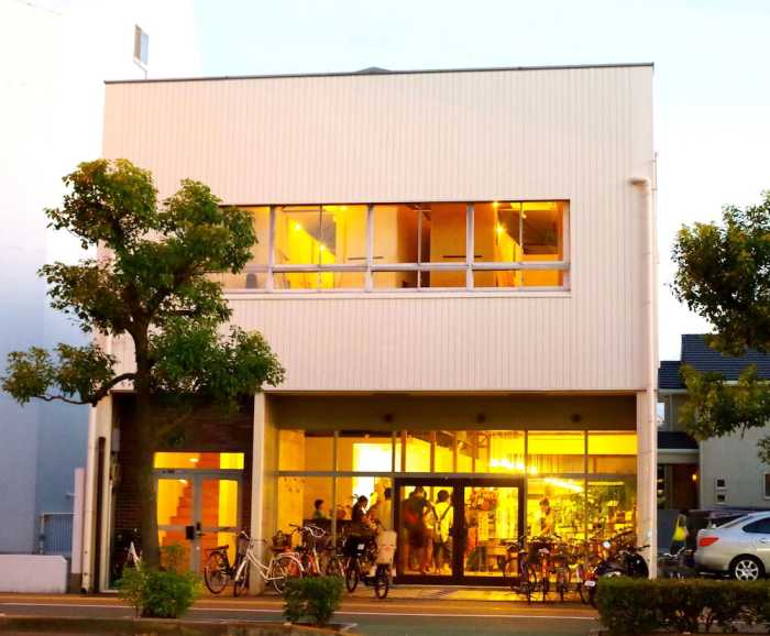 KINCO. HOSTEL & CAFE 高松