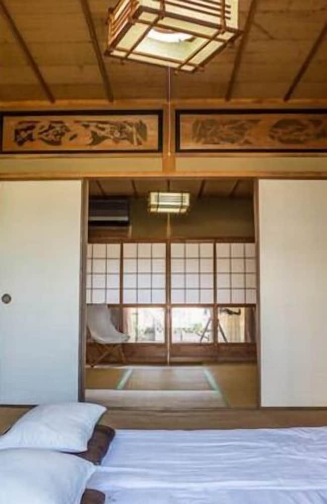 NEXT INTERNATIONAL HOMESTAY 高松
