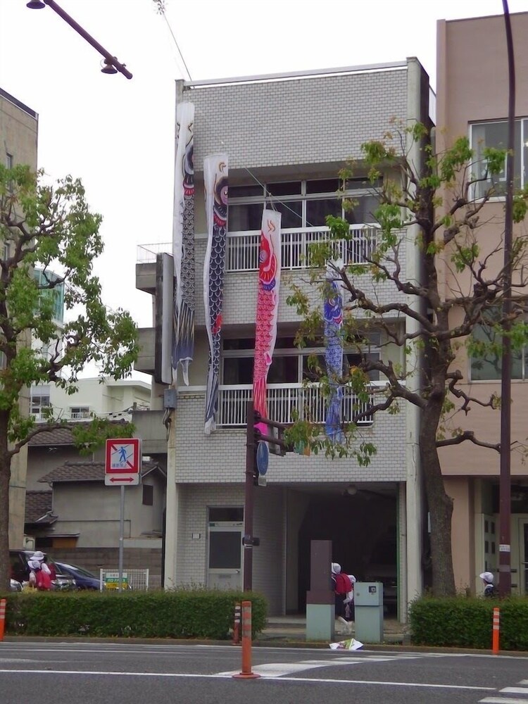 NEXT INTERNATIONAL HOMESTAY 高松