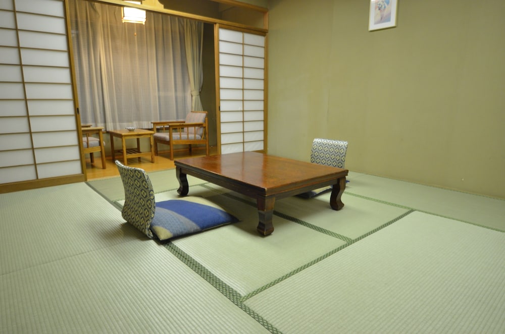 新樺川観光ホテル 高松