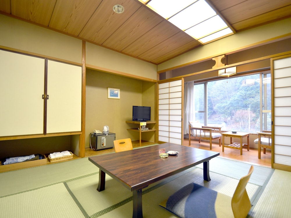 新樺川観光ホテル 高松