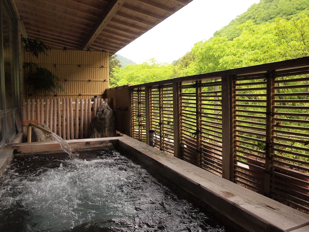 新樺川観光ホテル 高松