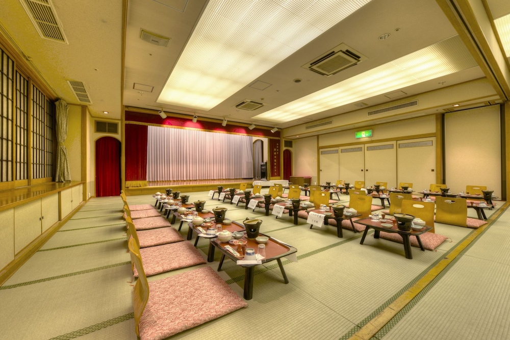 新樺川観光ホテル 高松