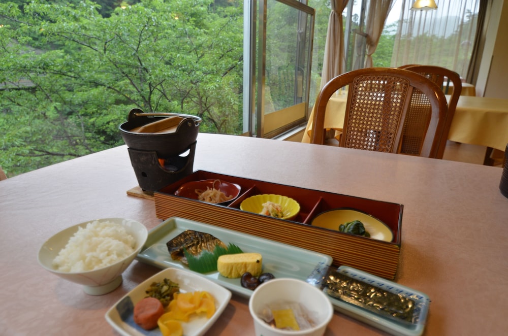 新樺川観光ホテル 高松