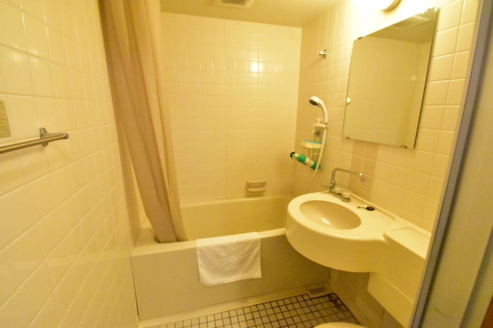 ALPHABED 高松美術館通り 高松