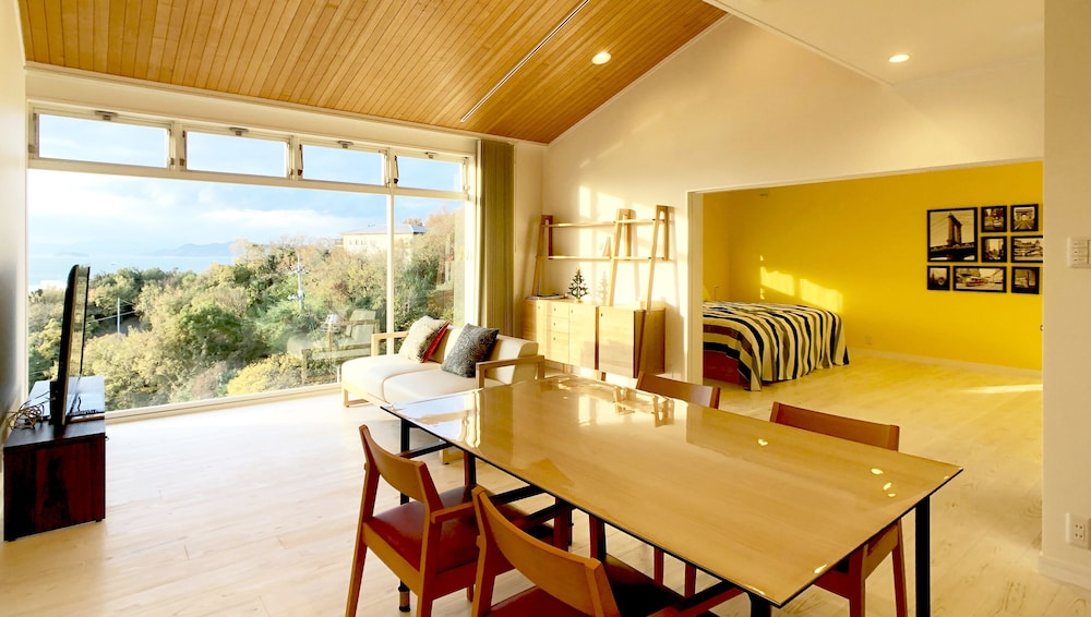 ラ・クラッセ エンジェルロード 高松