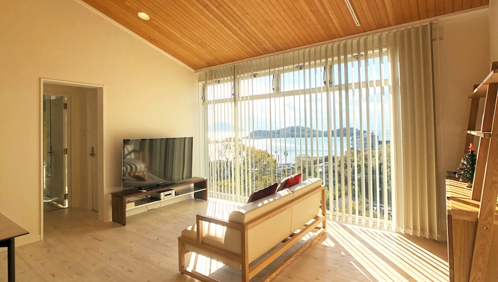 ラ・クラッセ エンジェルロード 高松