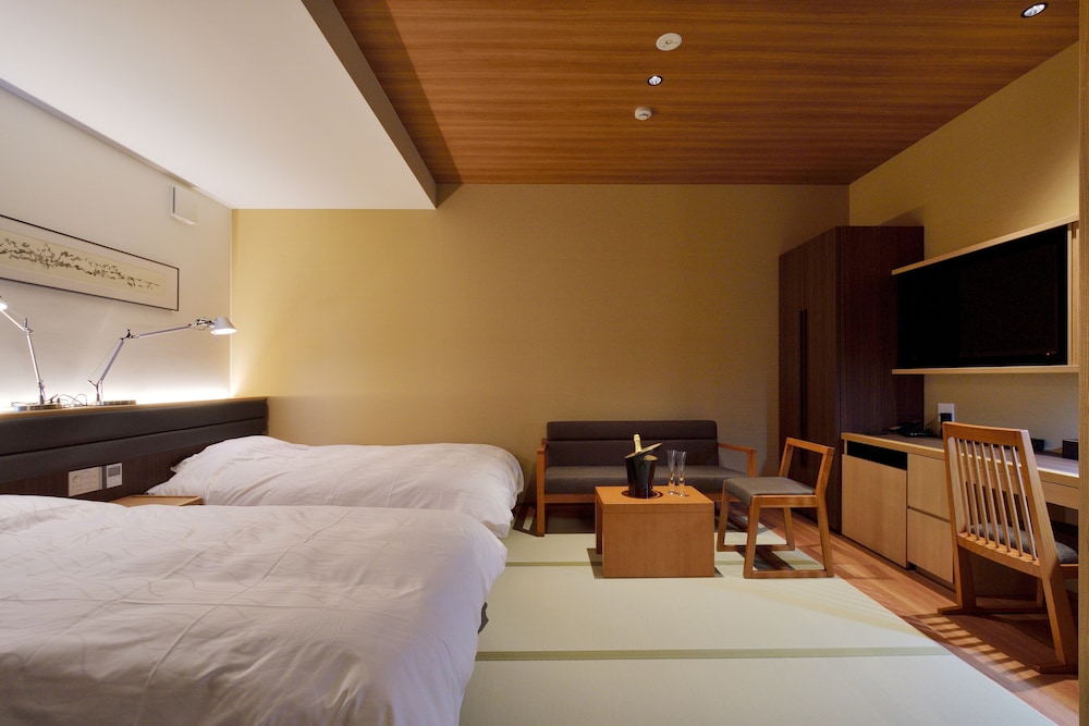 ザ チェルシー ブレス 高松