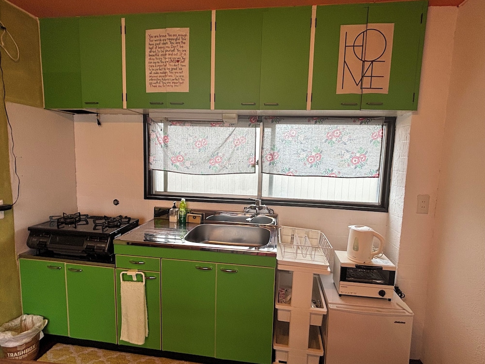 セブンスリー高松ゲストハウス 高松