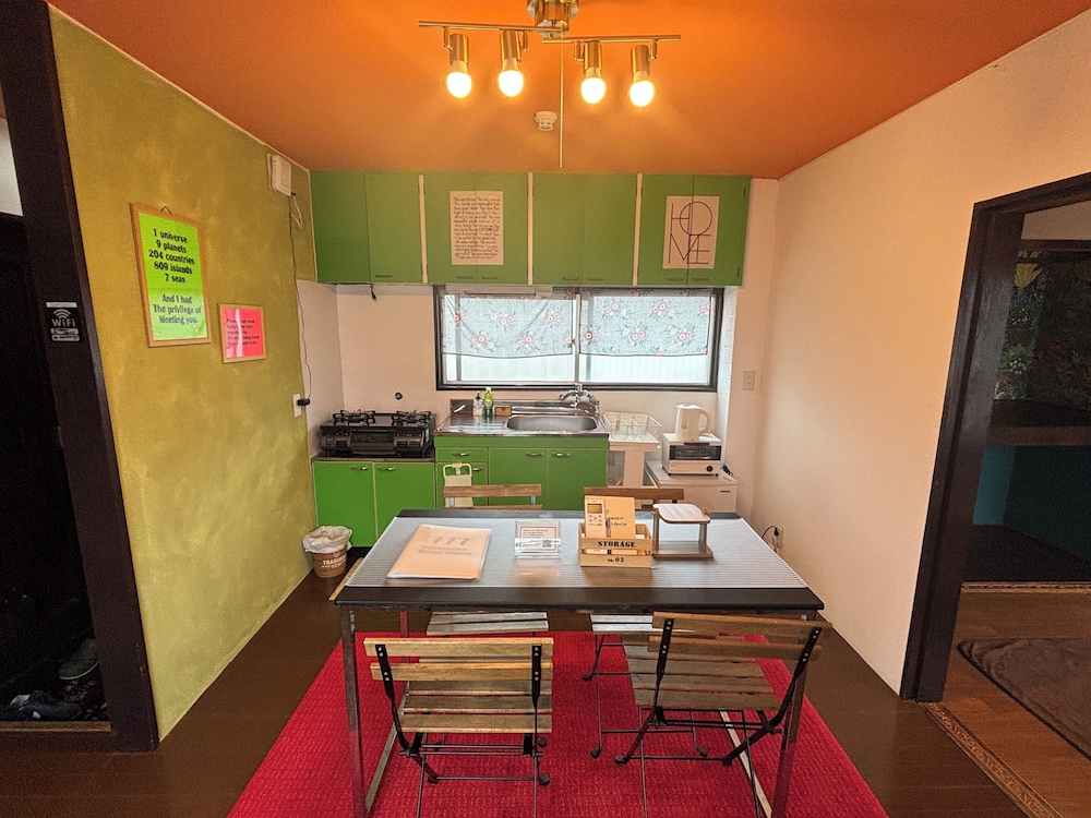 セブンスリー高松ゲストハウス 高松