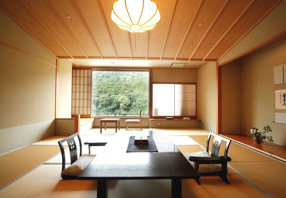 ことひら温泉琴参閣 高松