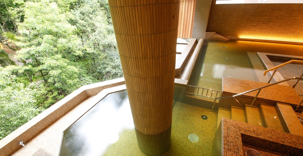 湯山荘 阿讃琴南 高松