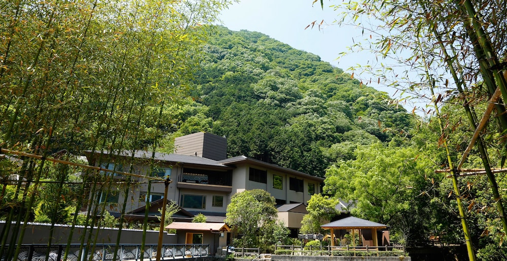 湯山荘 阿讃琴南 高松