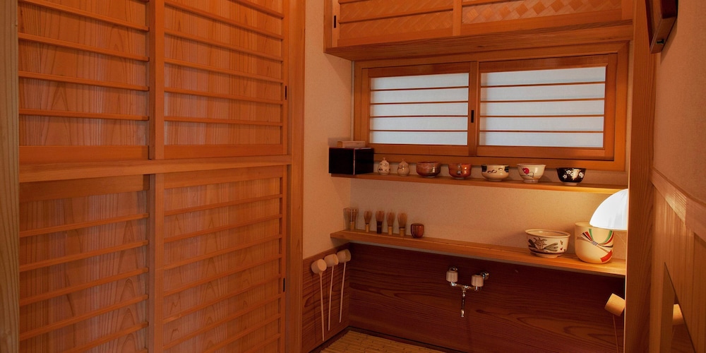 民宿まんのう清流庵 高松