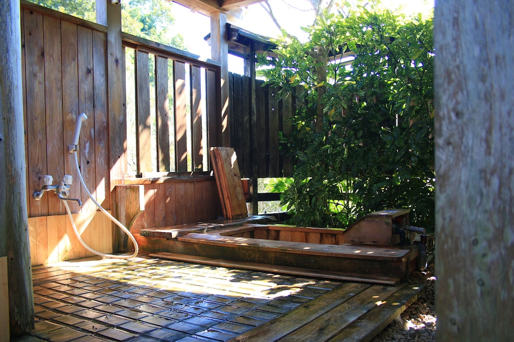 民宿まんのう清流庵 高松