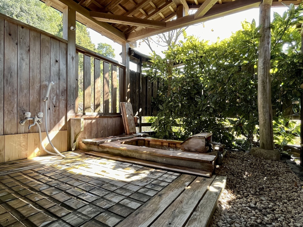 民宿まんのう清流庵 高松