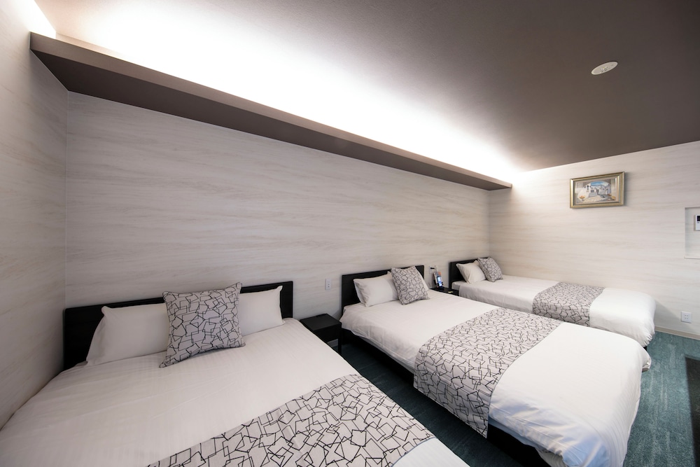 グランドベース高松 高松