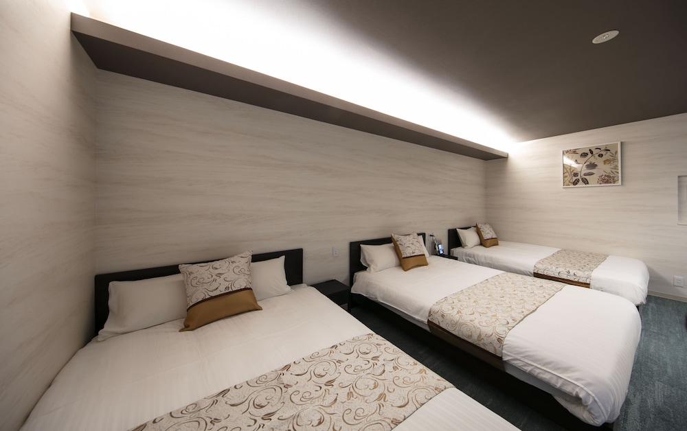 グランドベース高松 高松