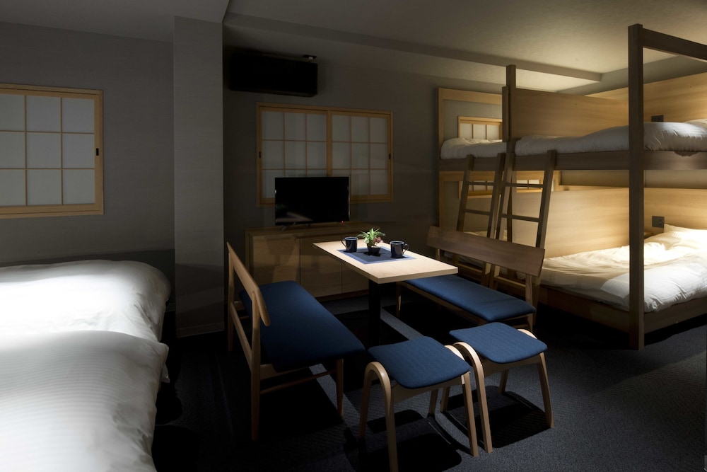 ALPHABED INN 高松駅前 高松