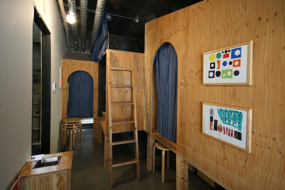 SUNNY DAY HOSTEL 高松