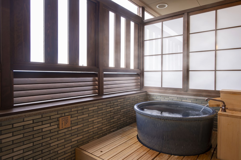 ことひら温泉 御宿 敷島館 高松