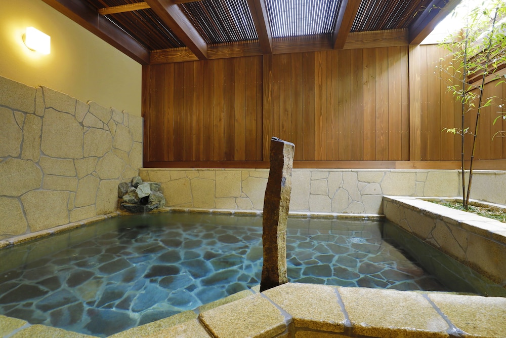 ことひら温泉 御宿 敷島館 高松