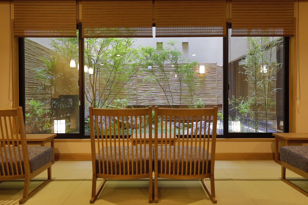ことひら温泉 御宿 敷島館 高松