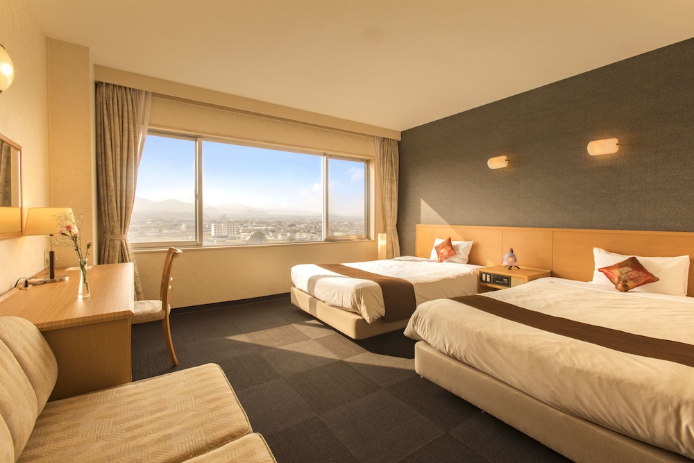 トレスタ白山 高松