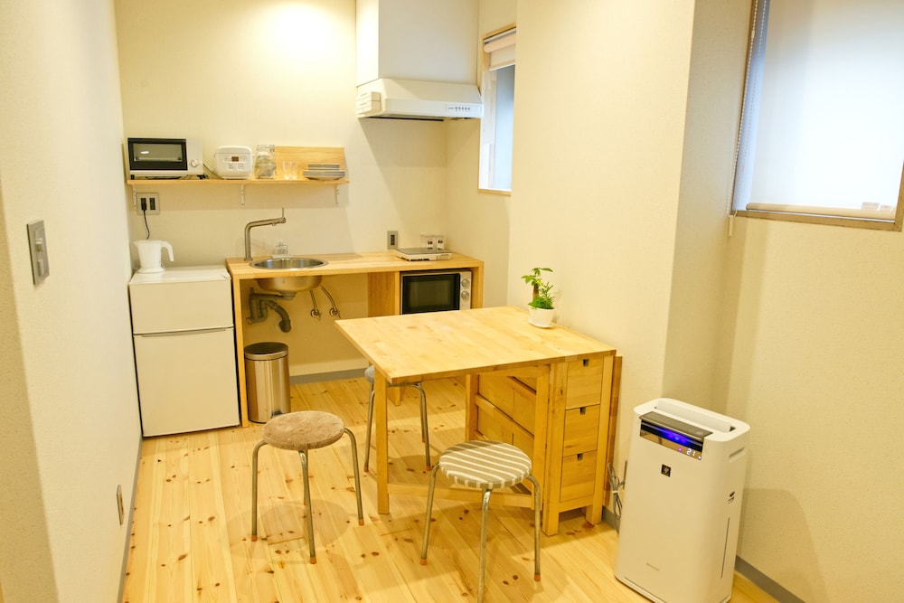 紺屋町ゲストハウス 久々 - ホステル 高松