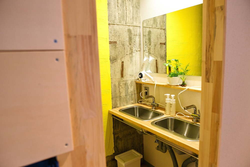 紺屋町ゲストハウス 久々 - ホステル 高松