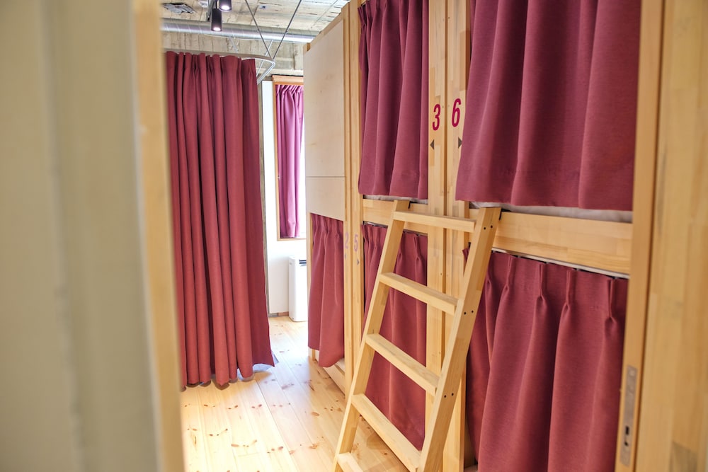 紺屋町ゲストハウス 久々 - ホステル 高松