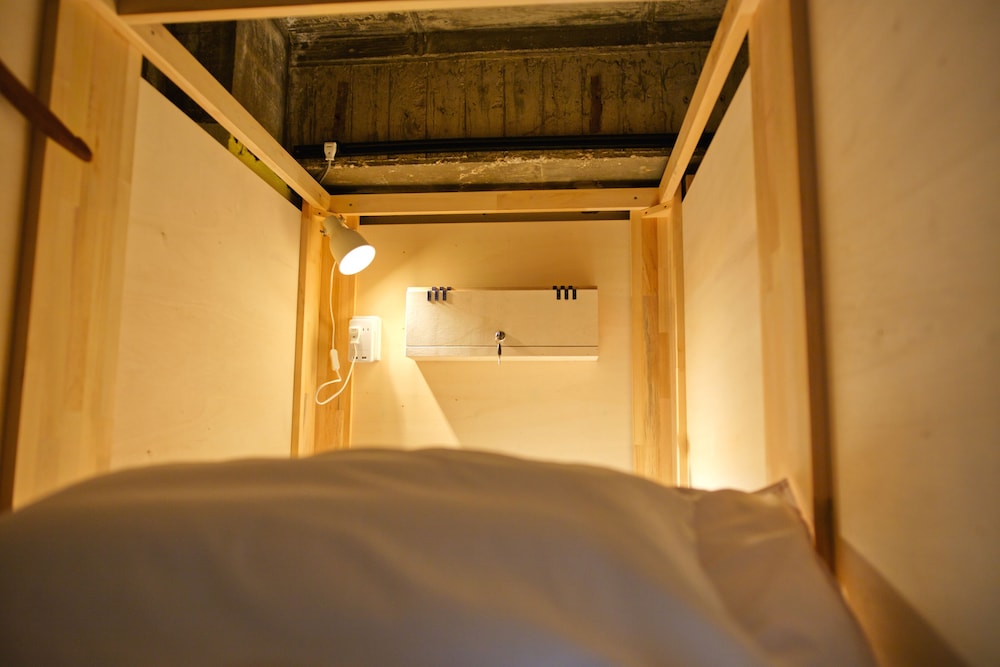 紺屋町ゲストハウス 久々 - ホステル 高松