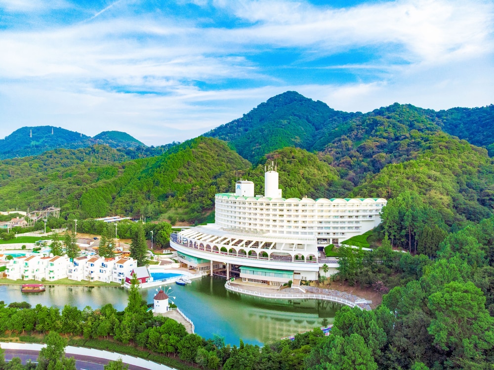 大江戸温泉物語 ホテルレオマの森 高松